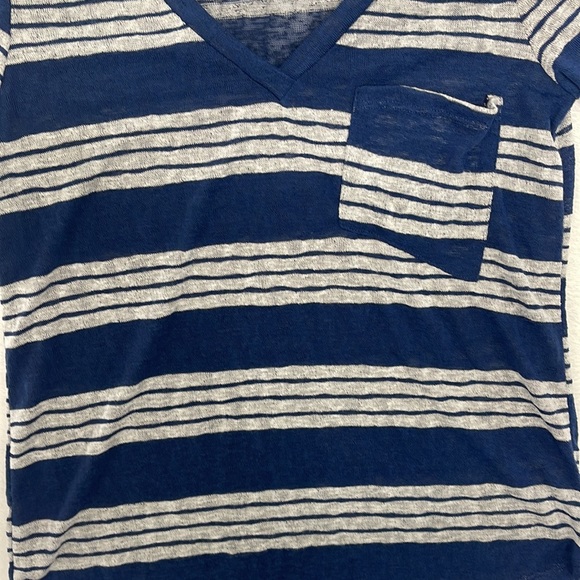 BKE Semi-Sheer Navy Striped Short Sleeve Pocket Shirt sz Medium - Picture 3 of 6